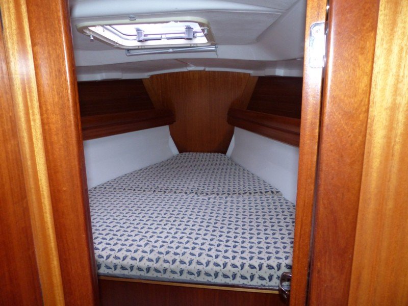 Dufour 35 - 28.JPG